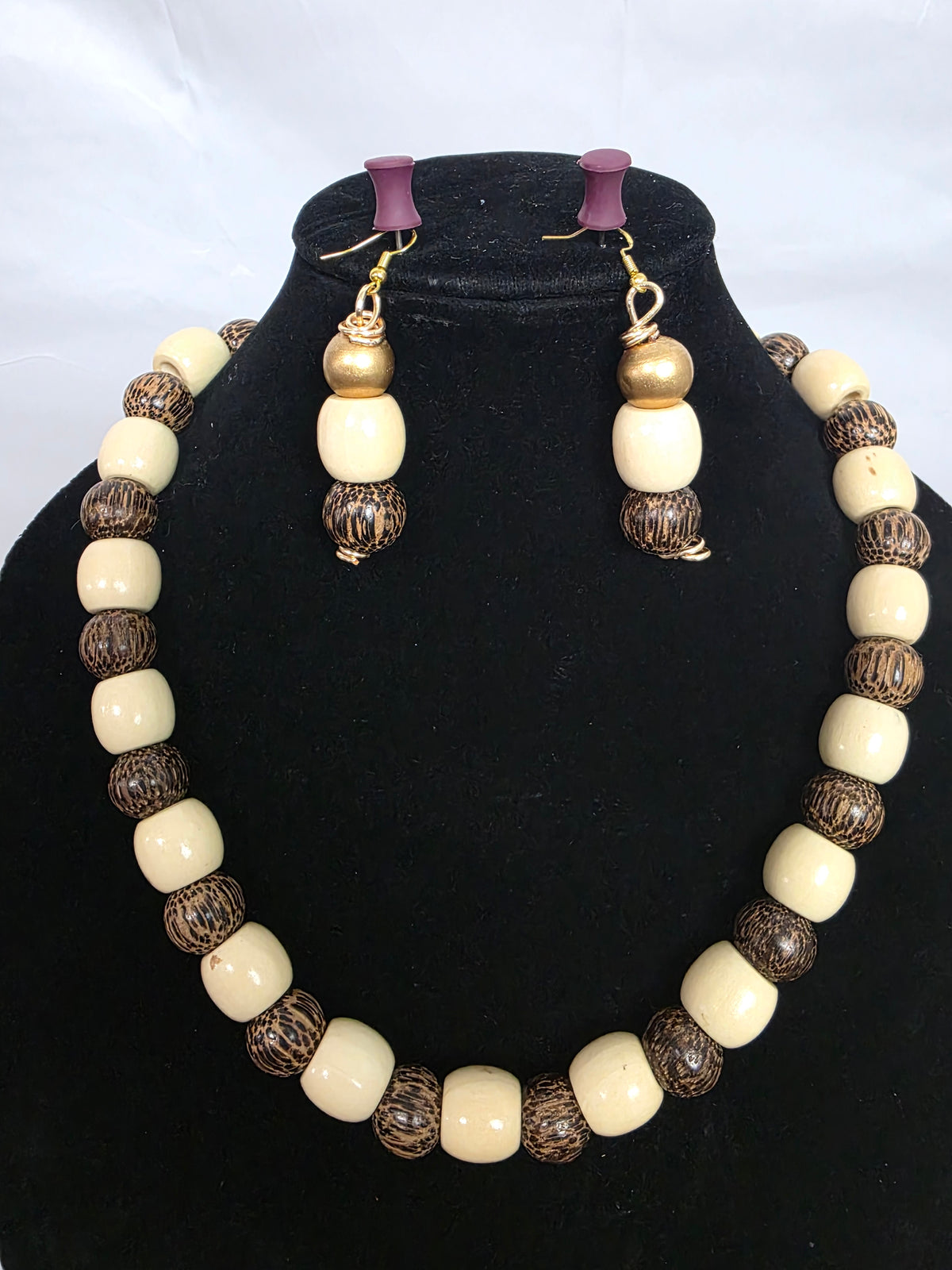 Wooded Bead Necklace & Earring Set