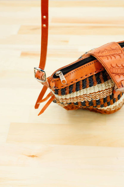 Purse, long leather strap
