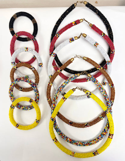 Maasai Necklace and Bracelet set, beaded