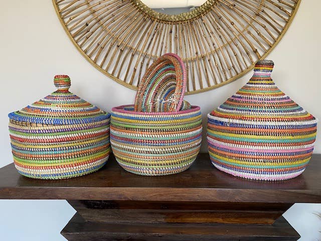 Lidded Basket, Assorted sweet grass, small