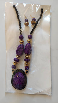 Necklace & Earrings Set / Crackle Elephant