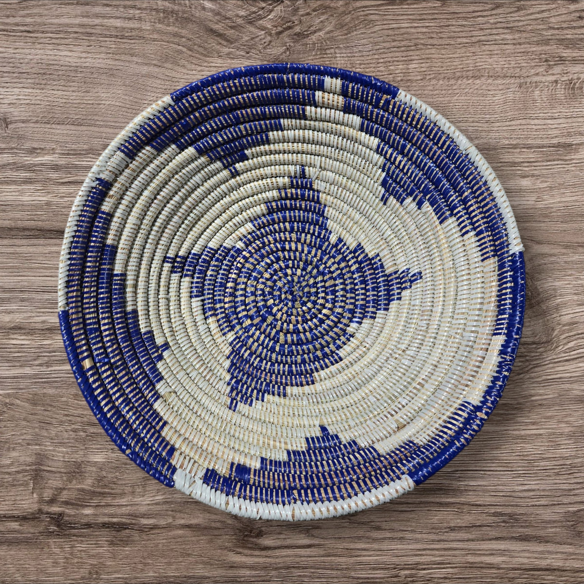 African Wall Basket / Bowl, sweet grass, multi-color
